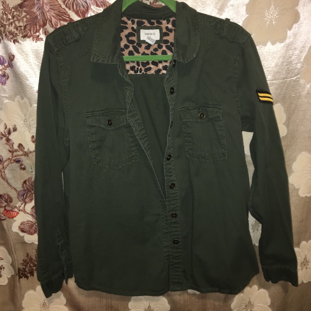 ❤️Forever21 Army Green Jacket❤️